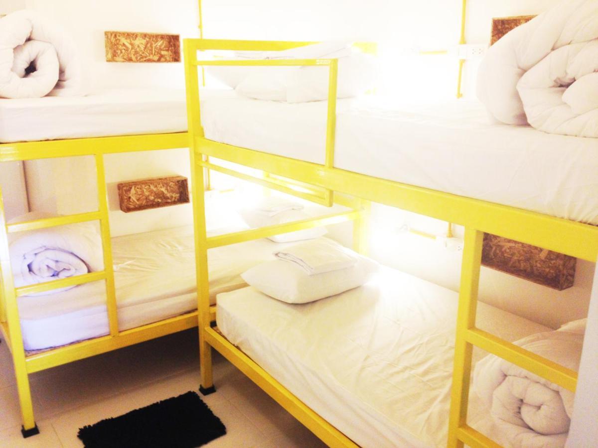 Safe And Sound Hostel Chiang Mai Habitación foto